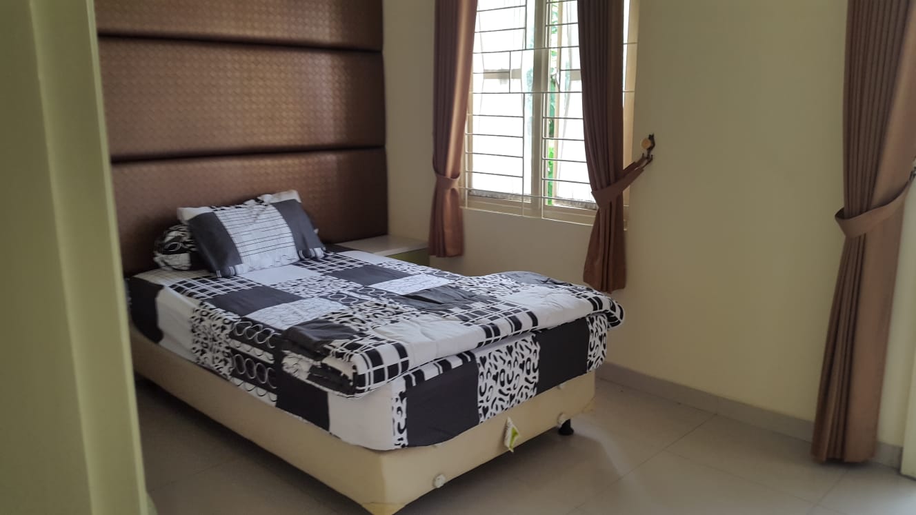 DiSewakan Rumah Full Furnished di Taman Dago Indah Lippo Cikarang